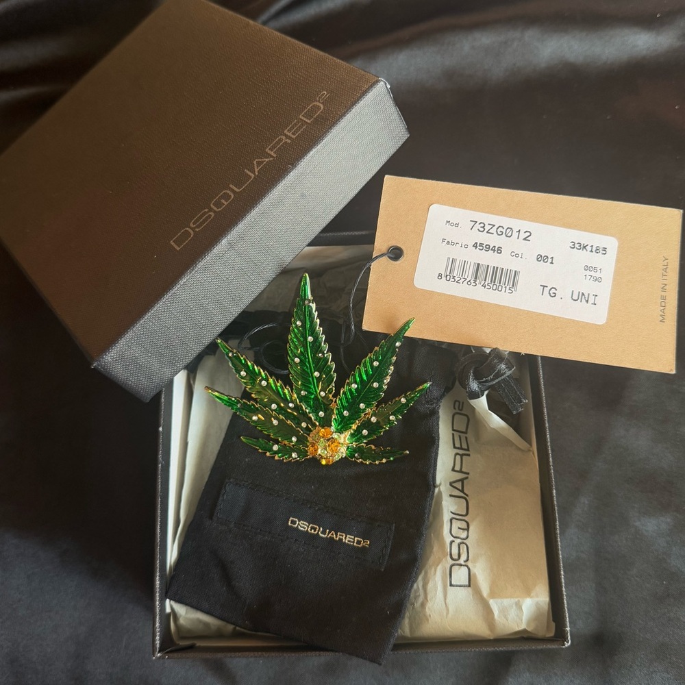 ***SOLD*** DSQUARED2 Spring Summer 2005 marijuana leaf plaque brooch